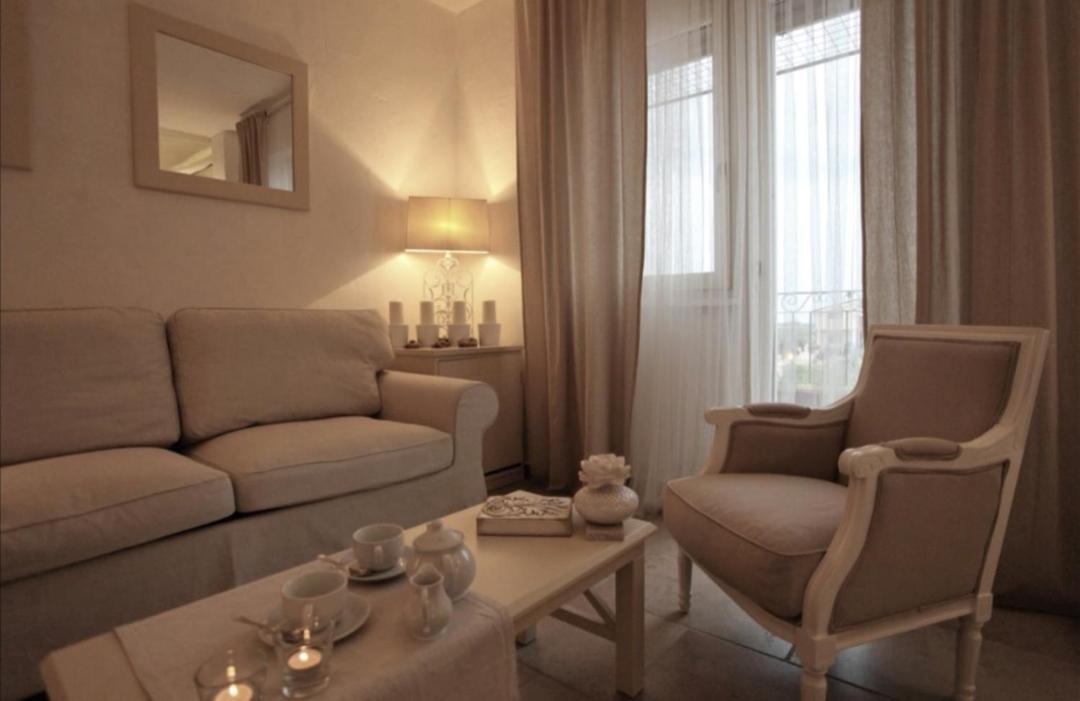 Le Nicchie Guest House Лучера Экстерьер фото